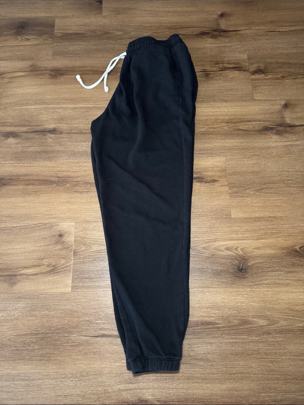 SO The Favorite Jogger in Black. Size M